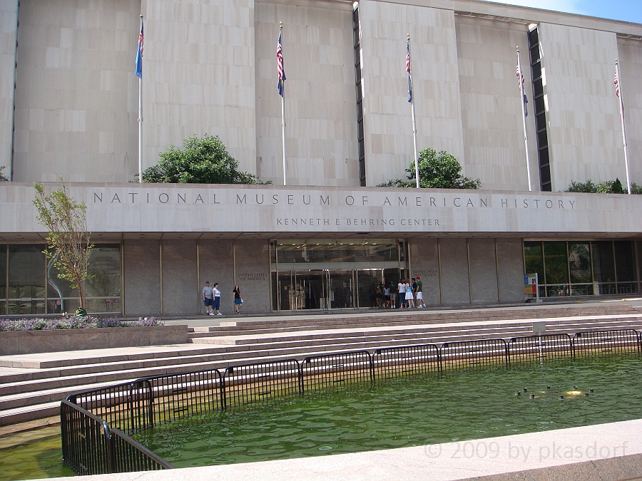Washington DC [2009 July 03] 089.JPG - Scenes from The National Museum of American History